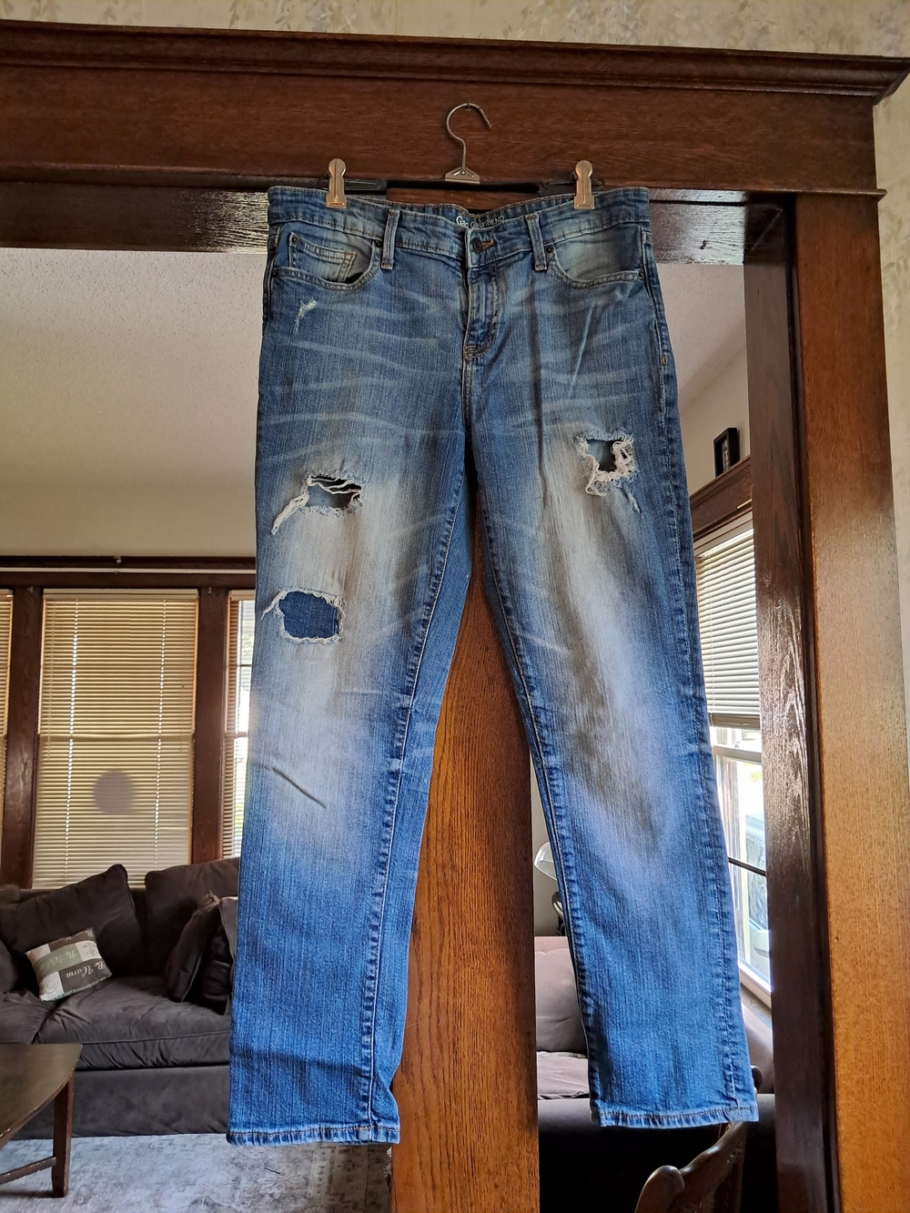 GAP Distressed Light Blue Cropped Women's Jeans